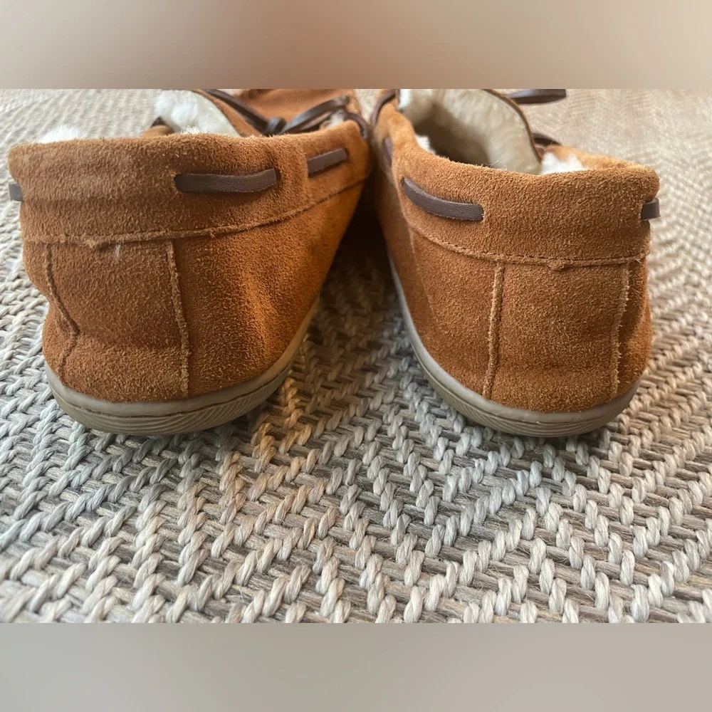 J.Crew men’s siz 9 suede classic slippers